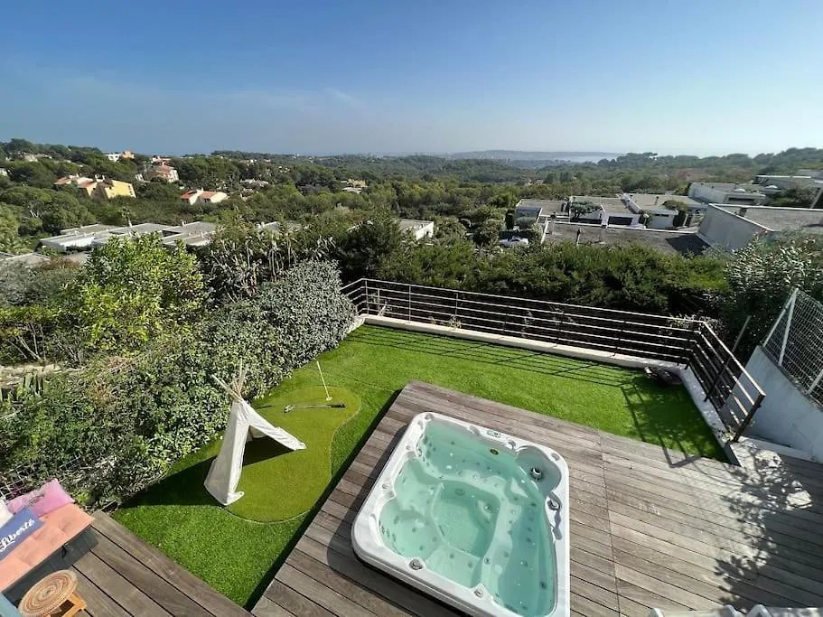 Maison D'Artiste Vue Mer & Jacuzzi Vallauris Villa