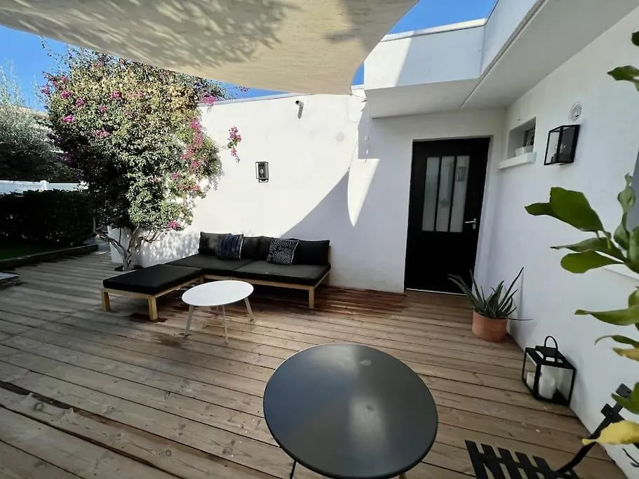 Maison D'Artiste Vue Mer & Jacuzzi Vallauris